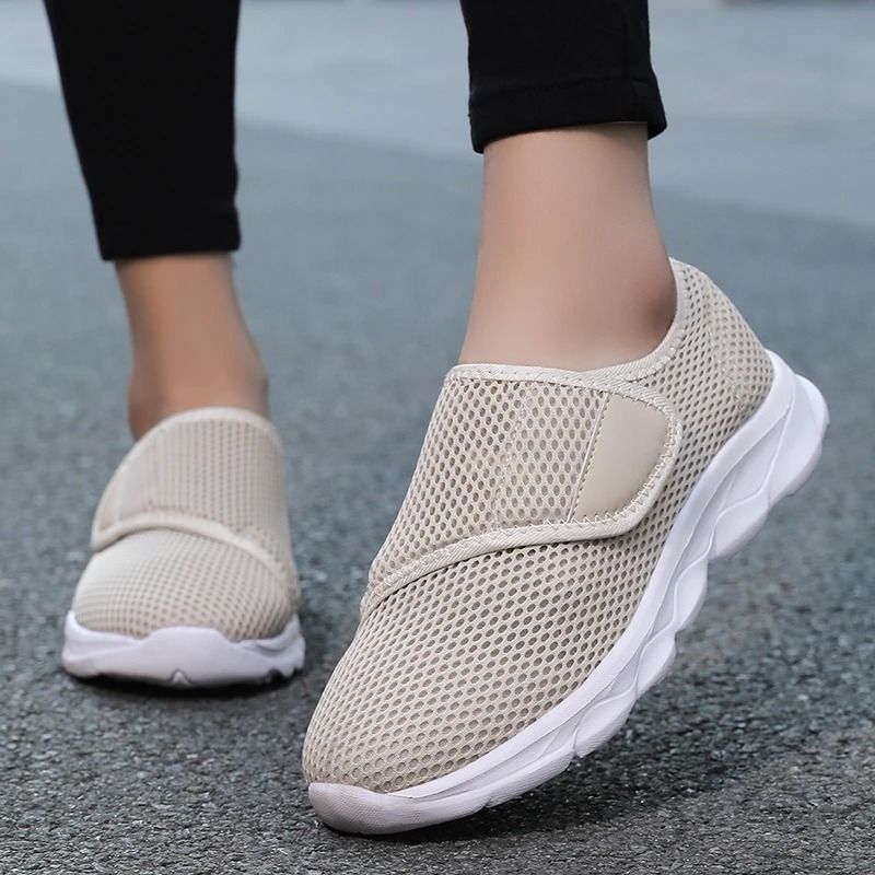 Adjustable Diabetic Walking Shoes for Wide and Swollen Feet Orthopedic Comfort