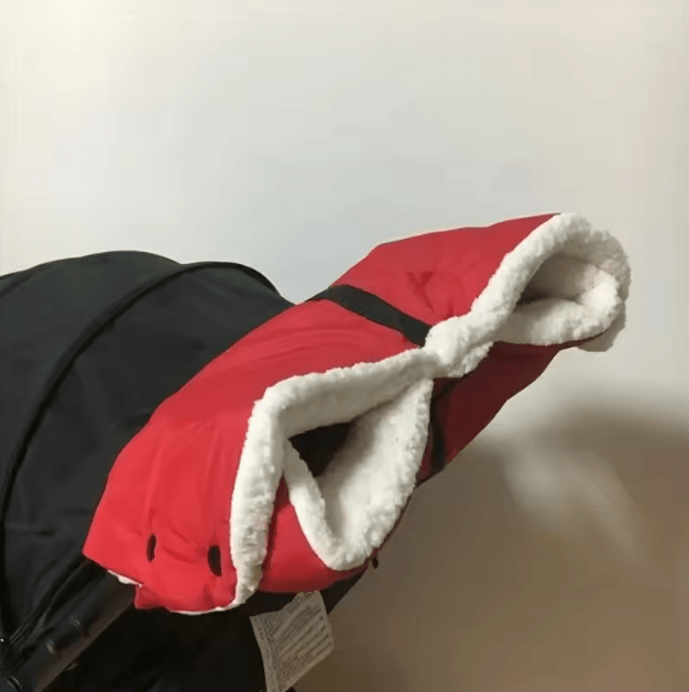 Winter Waterproof Stroller Gloves – Universal Baby Hand Muff for Warm & Comfortable Walks