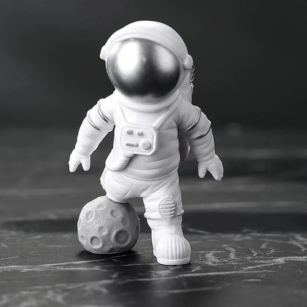 Astronaut Explorer Figurine Set | 4-Piece Miniature Spaceman Desktop Sculpture