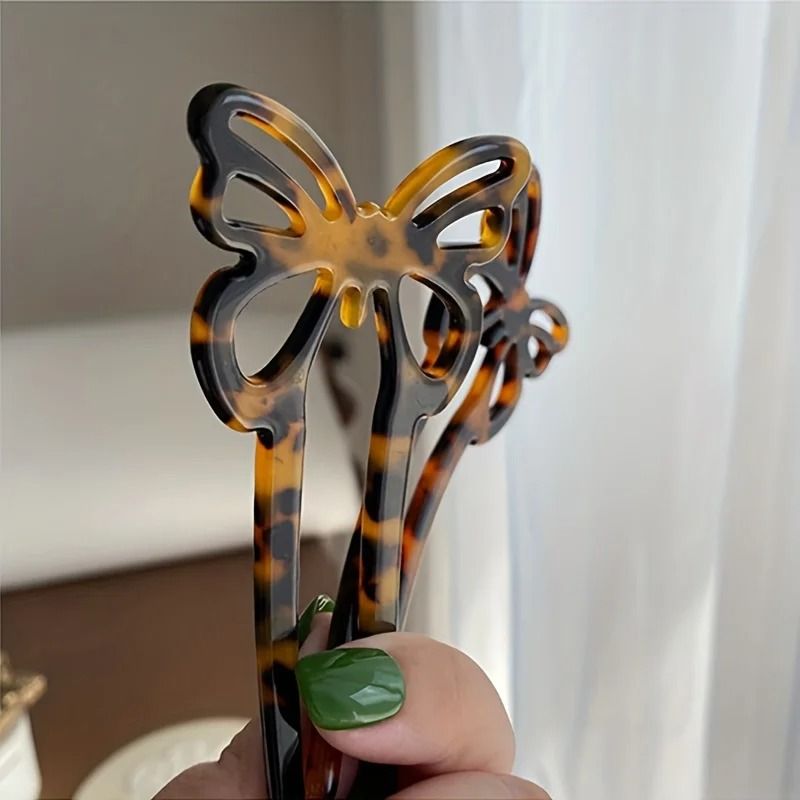 Vintage Leopard Print U Shaped Hair Fork with Elegant Butterfly Design
