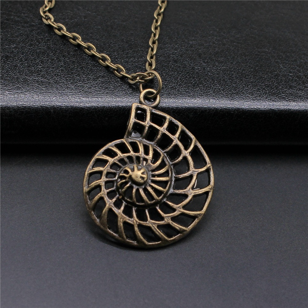 Vintage Bronze Swirl Pendant Necklace for Women Timeless Antique Jewelry