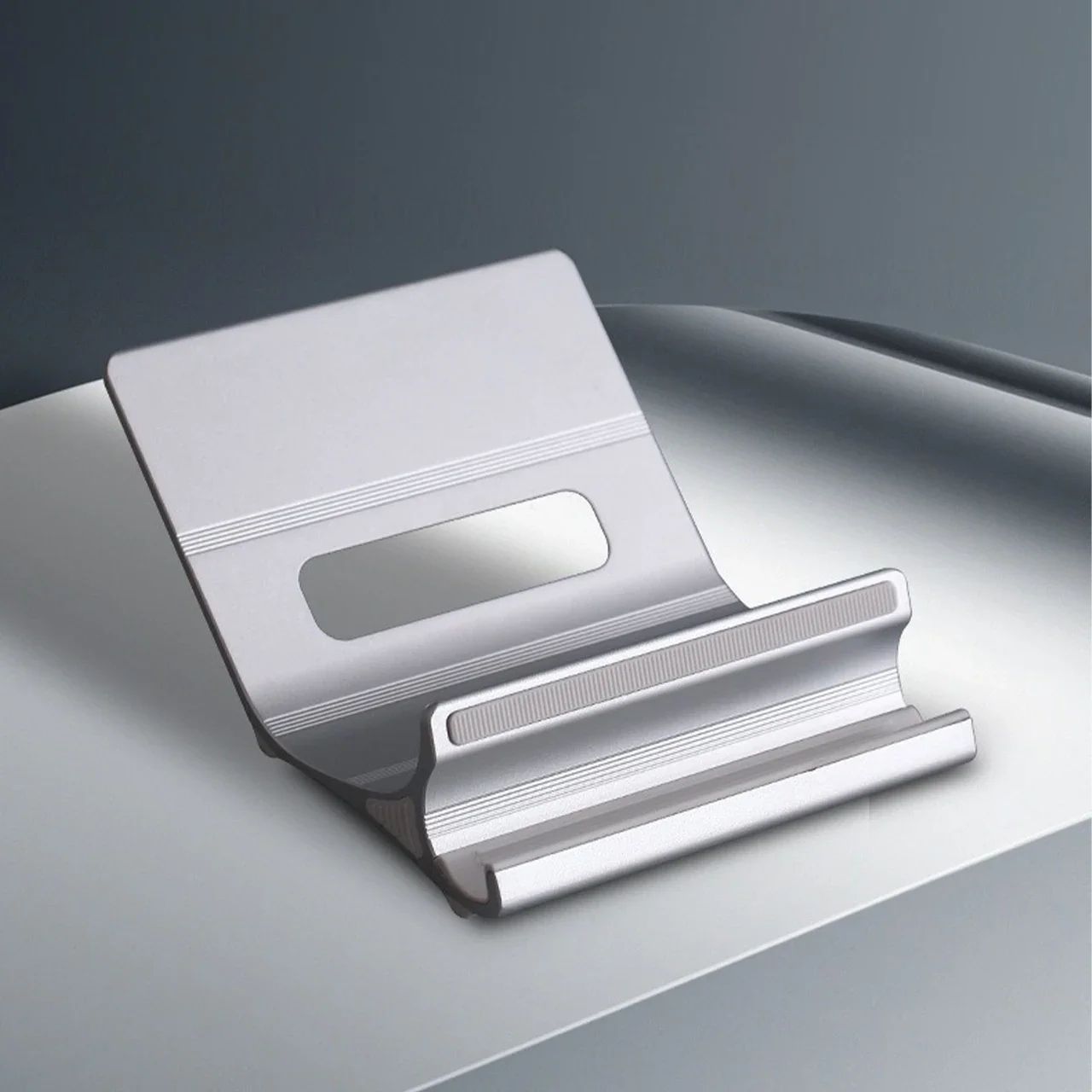 Adjustable Alloy Laptop Desktop Stand