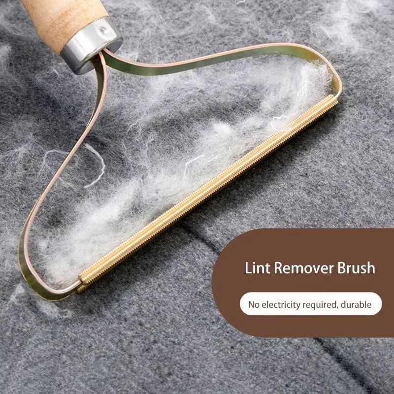 Premium Wooden Lint Remover & Fabric Hairball Remover – Gentle Clothes De-Piller Tool