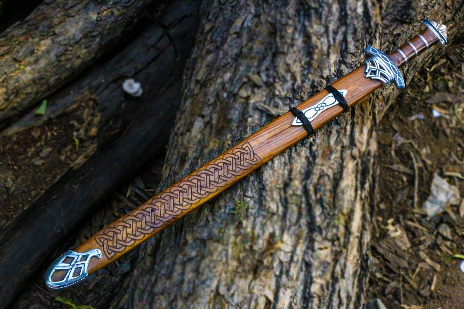 Custom Handmade Real Damascus Steel Sword With Engraved Scabbard Double Edged