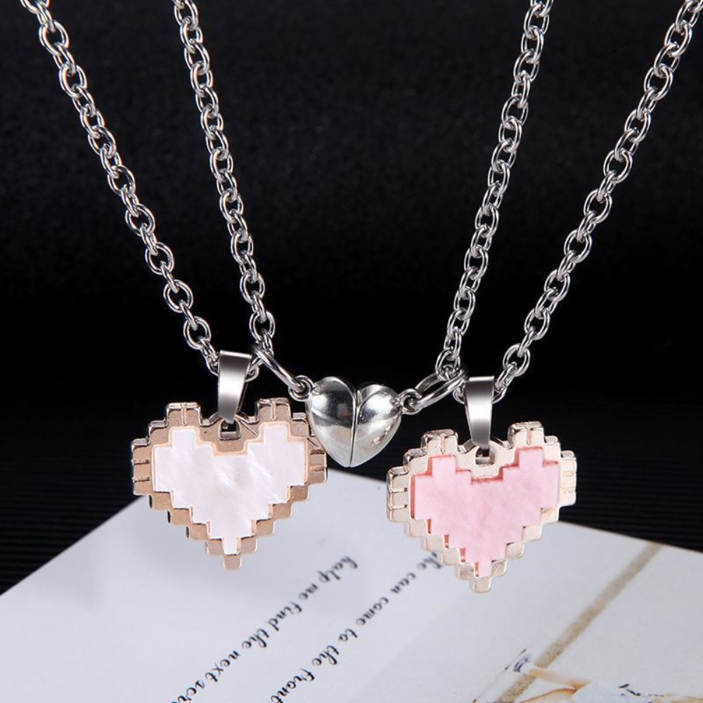 Pixel Heart Couple Necklace, Mosaic Magnetic Attraction Heart Pendant Necklace for Women Men Jewelry Accessories