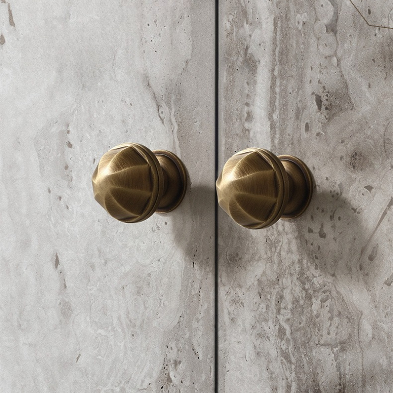 Vintage Brass Pagoda Cabinet Knobs Antique Drawer Pulls for Furniture Upgrade