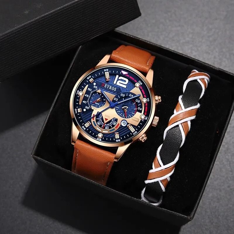 Classic Leather Quartz Wristwatch