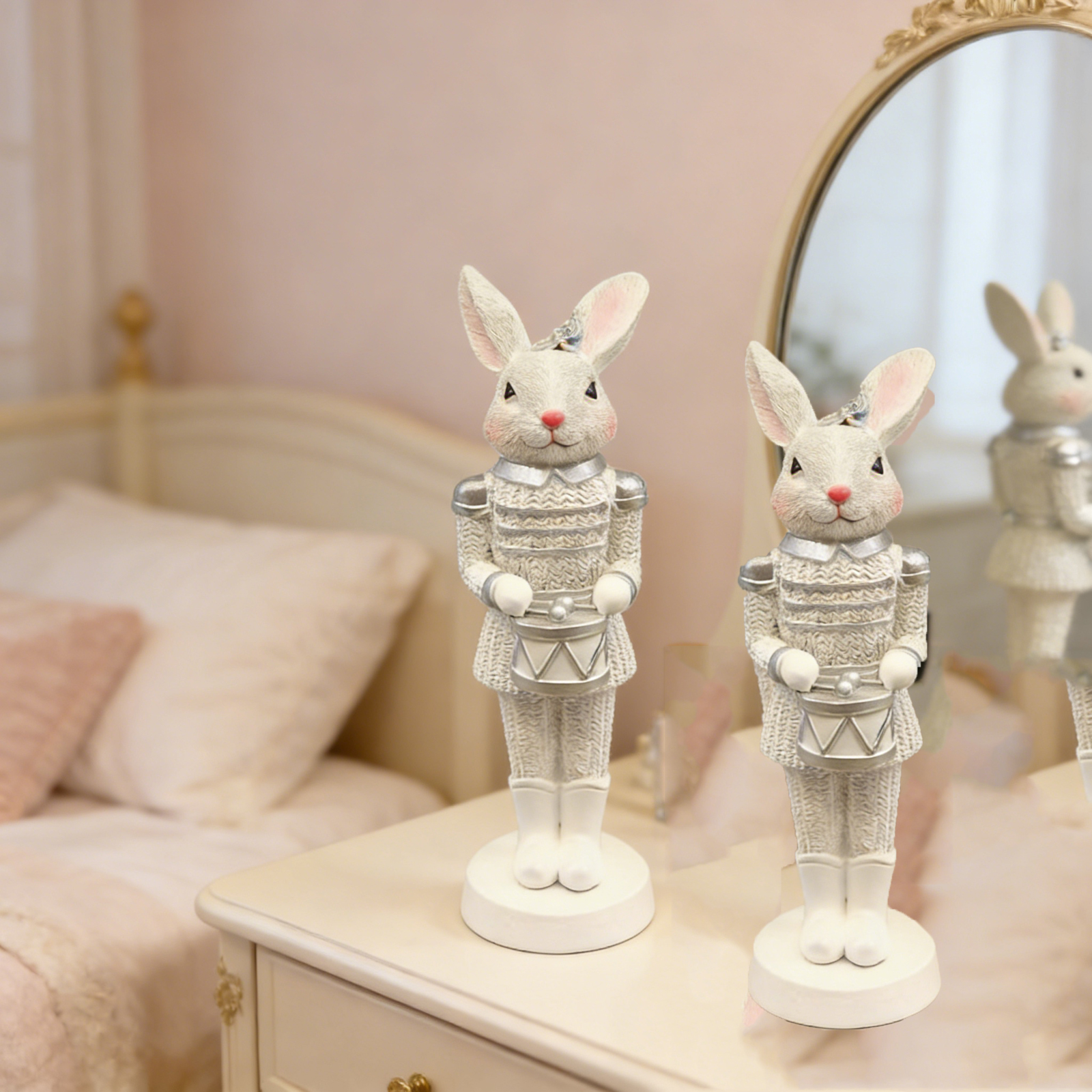 Spring Easter Holiday Table, Easter Bunny Resin Rabbit Sculpture, Centerpiece Bunny Decoration Gifts for Family