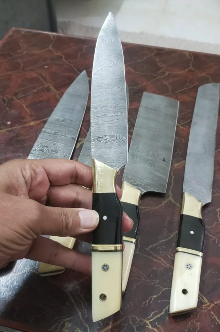 Custom Handmade Forged Acrylic Sheet Chef Knives Set
