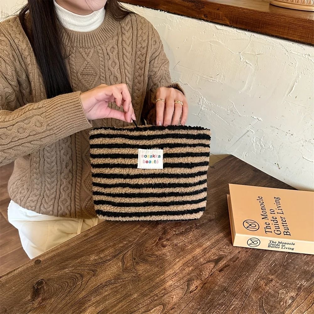 Plush Fur Large Capacity Makeup Bag
