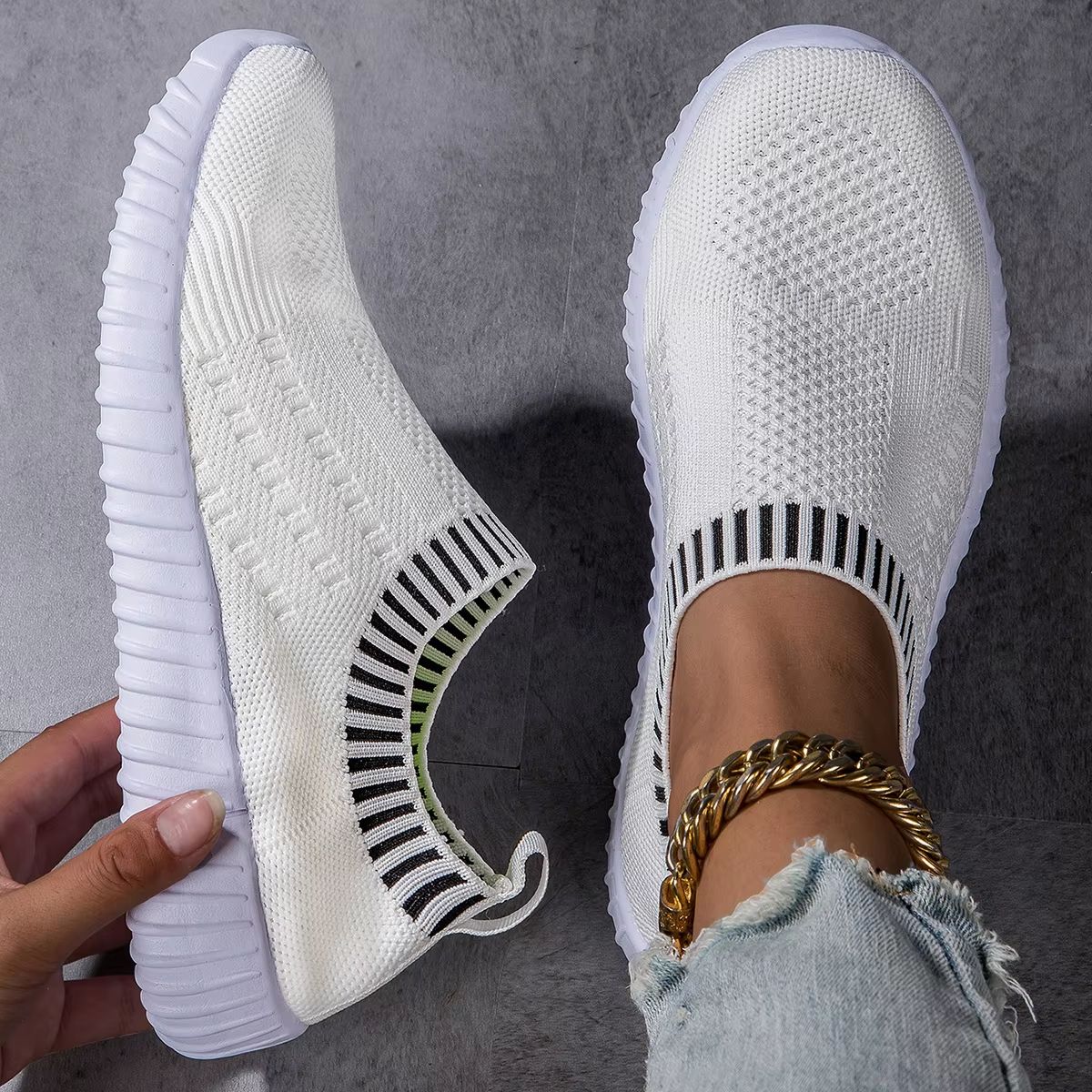 Women's Breathable Knit Sneakers Lightweight Mesh Casual Lace Up Shoes