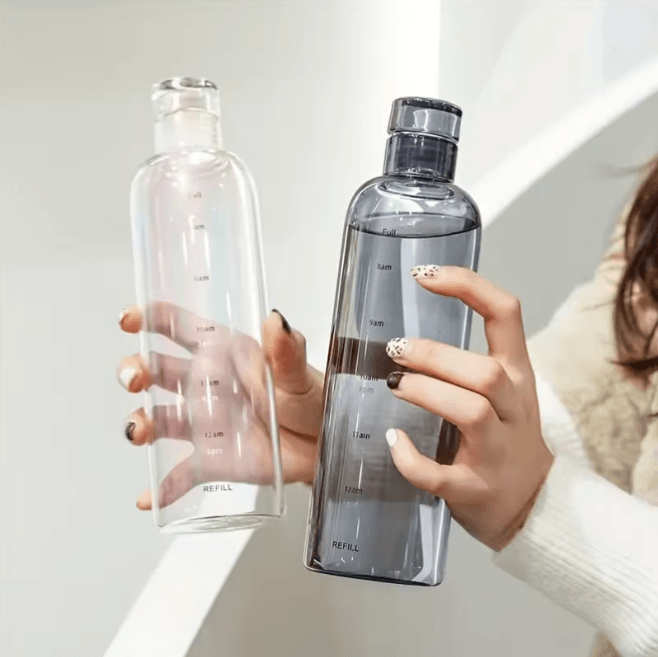 HydraTrack Leakproof Water Bottle with Time Scale 700ml