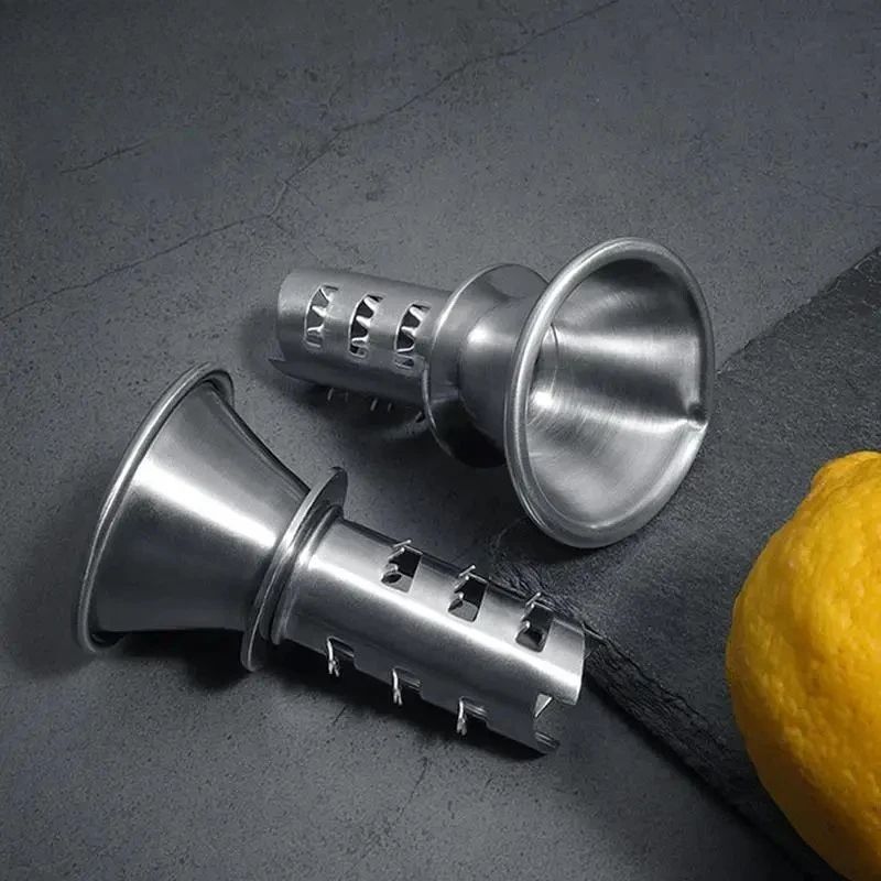Stainless Steel Manual Citrus Lemon and Fruit Juicer Tool