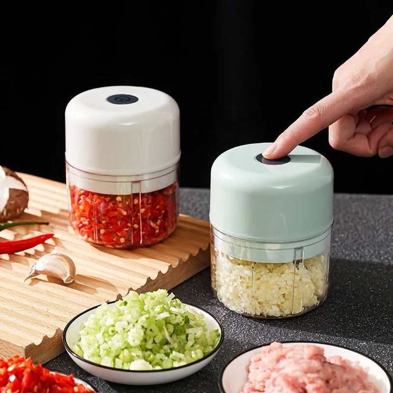 USB Rechargeable Mini Electric Food Chopper for Garlic and Vegetables