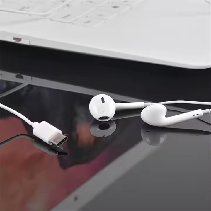 USB Headphones Wired Earbuds for Phones High-Quality Sound and Comfortable Fit