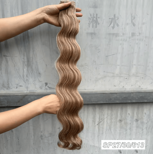 Magicae 30 Inch Ombre Body Wave Synthetic Hair Extension Bundle 200g