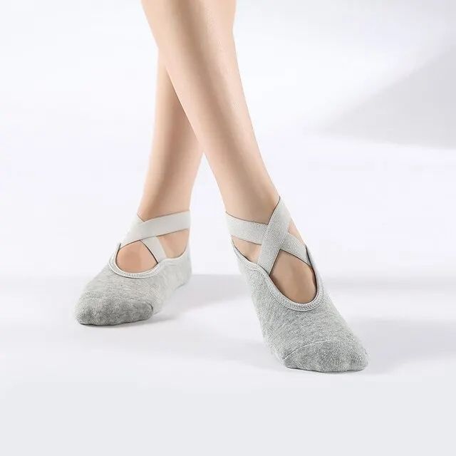 Women Non-Slip Pilates Socks – Breathable Grip Yoga & Barre Socks
