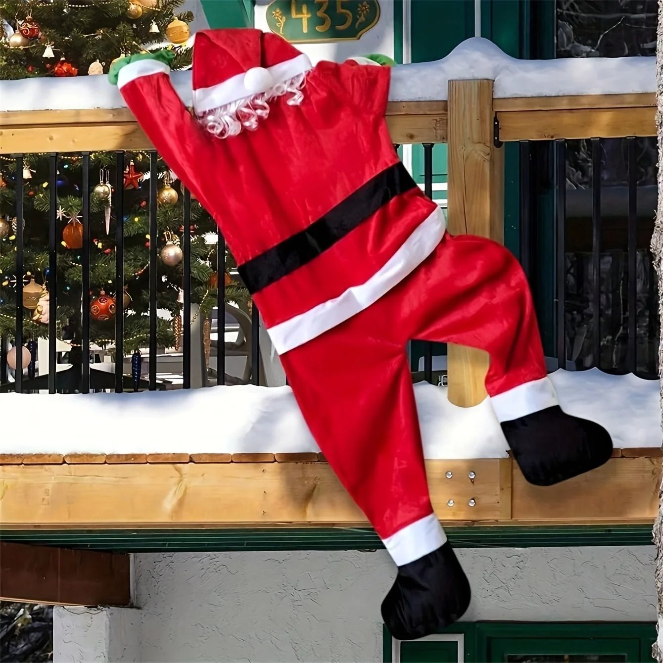 Climbing Santa Decor Large Polyester Santa for Indoor and Outdoor Christmas Decoration