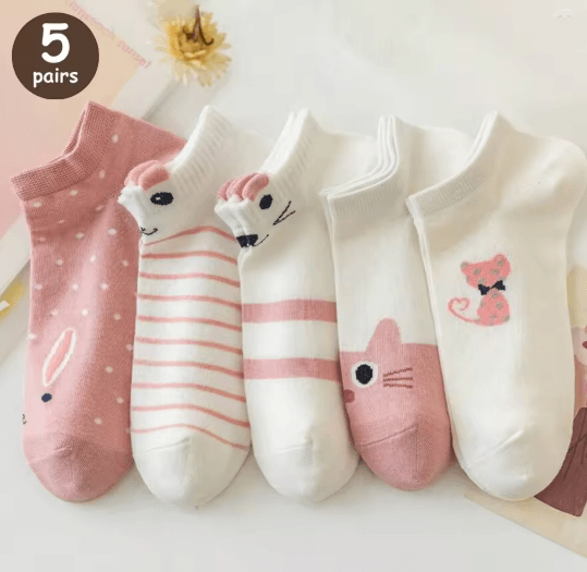 Cartoon Teddy Bear Ankle Socks for Women Soft Breathable Casual Wear