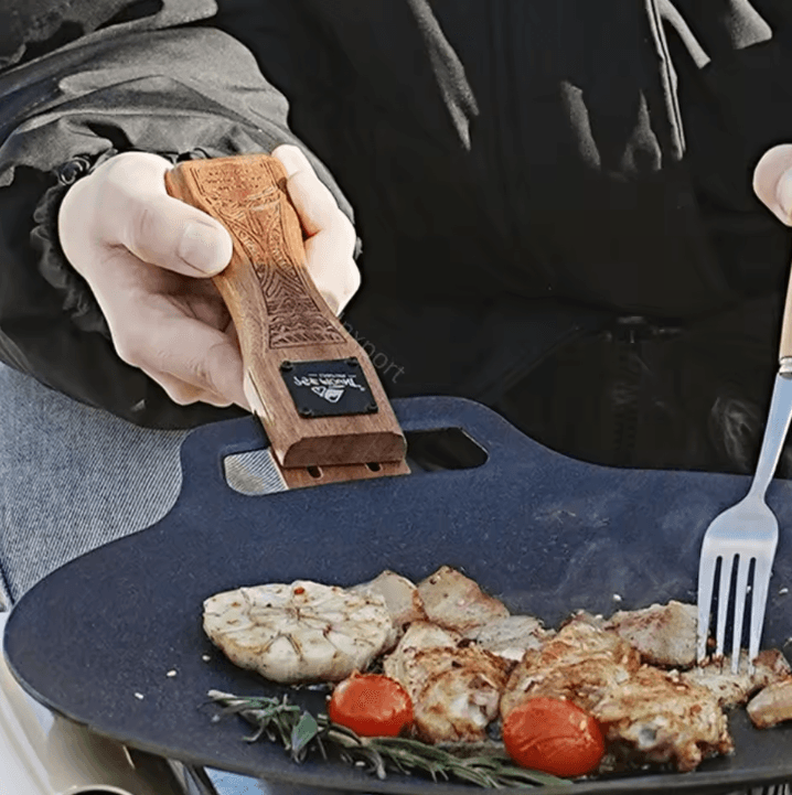 Adjustable Outdoor Grill Pan Handle – Heat-Resistant Wooden BBQ Pan Grip for Camping, Grilling & Outdoor Cooking