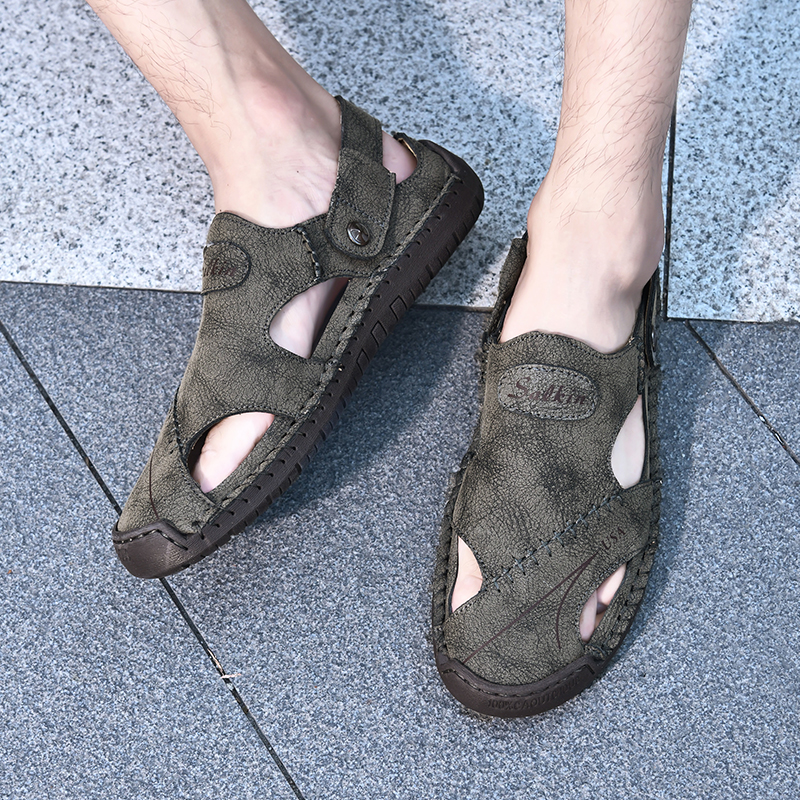 Mens Handmade Breathable Leather Summer Sandals, Outdoor Antiskid Hollow Beach Shoes for Stylish Comfort