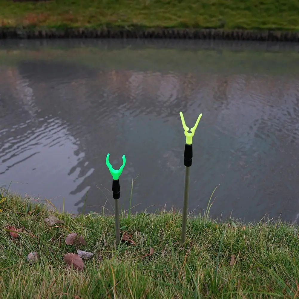 Retractable Fishing Rod Holder Stand