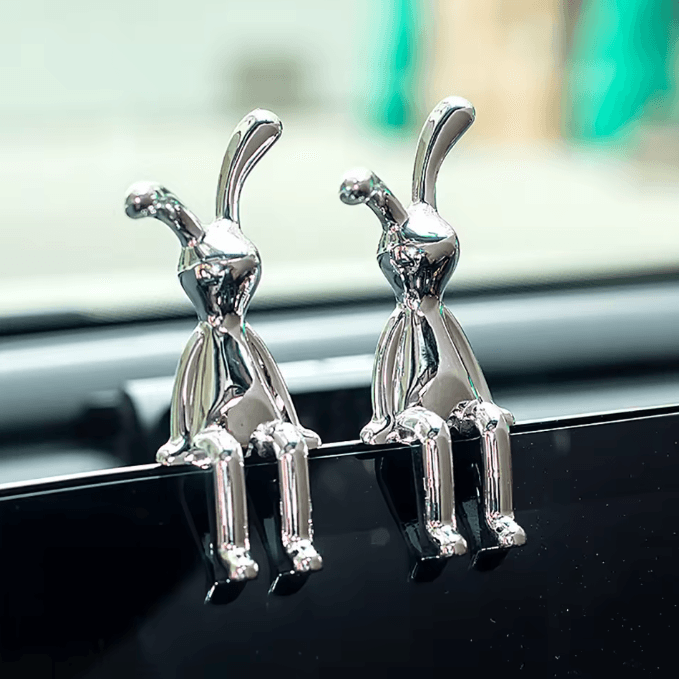 Cute Rabbit Couple Statue Set Cartoon Bunny Figurine Romantic Desktop Ornament for Home Bedroom Car Decor