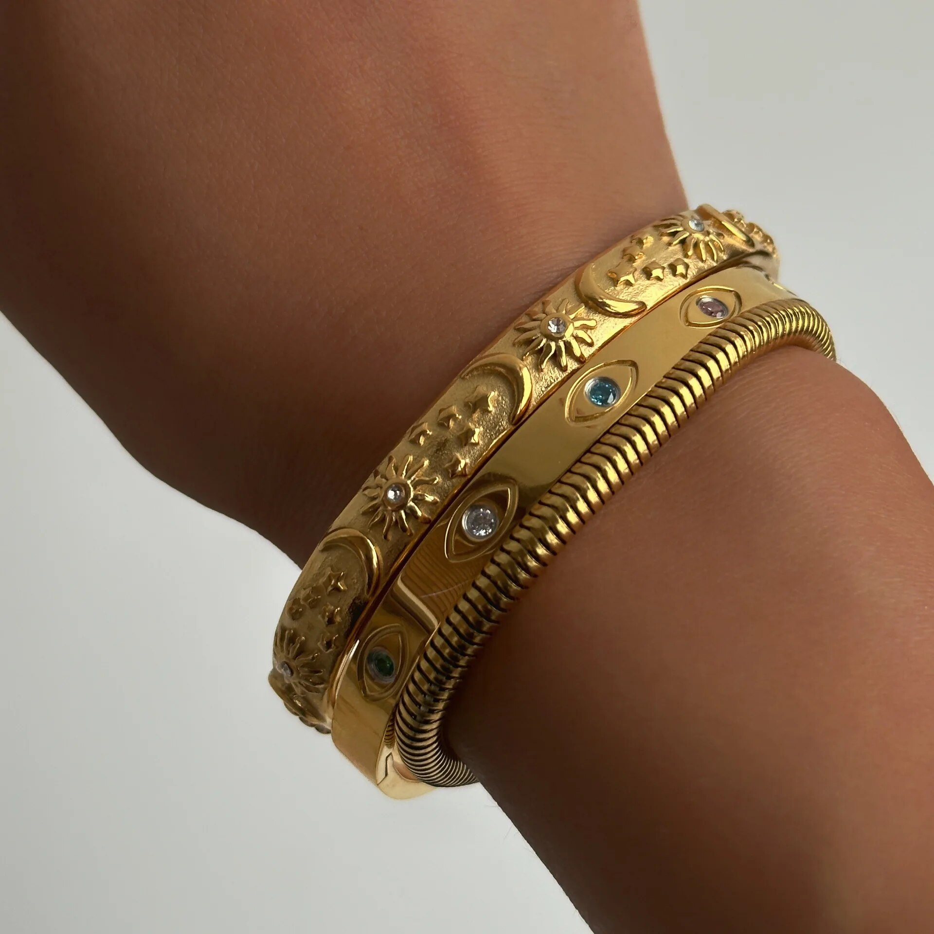 Stainless Steel 18K Gold Star Moon Sun Bracelet with Colorful Zircon Eye, Vintage Aesthetic Jewelry for Women and Girls