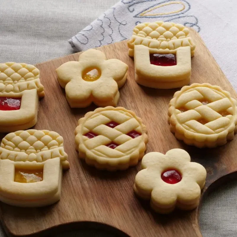 Jam Sandwich Cookie Cutter, Biscuit Mold, Christmas Plastic Fondant Stamp for Cake Decor