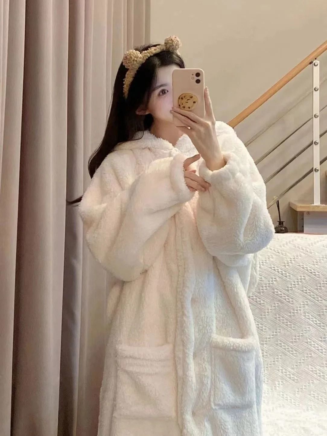 Autumn and Winter Ladies Warm Rabbit Ear Pajamas – Cartoon New Robe & Ins Girls Student Homewear