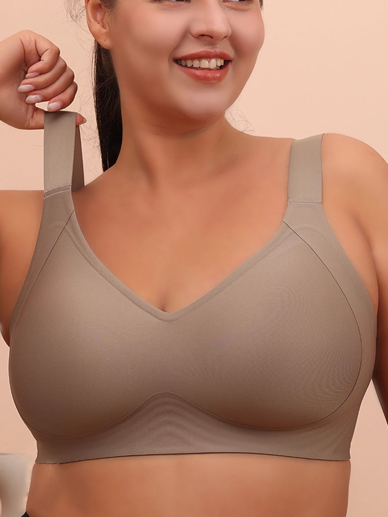 ComfortLift Seamless Plus Size Sleeping & Yoga Bra – Wireless Anti Sagging Support