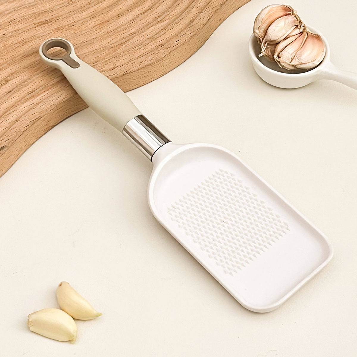 Garlic Masher, Handheld Chopper Kitchen Tool, Ginger Grater, Fruit Vegetable Grinding, Multi Functional Manual Ginger