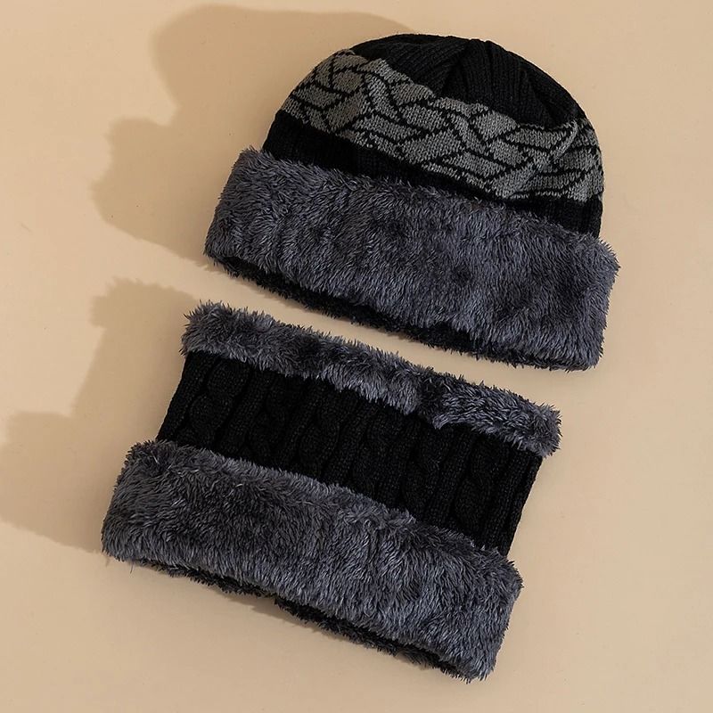Plush-Lined Thermal Knitted Beanie Hat