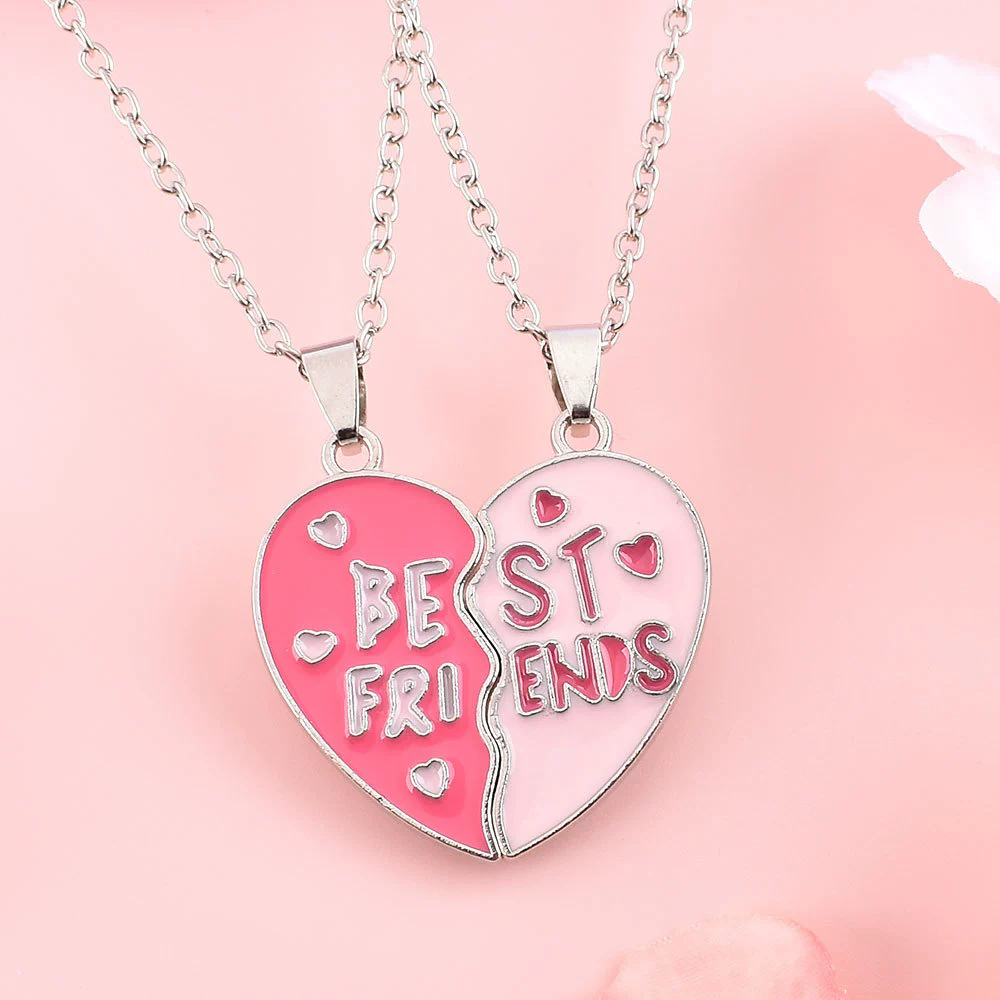 Cute Best Friends Magnetic Necklace for Women, Fashion Heart Shaped Pendant, Stitching Design Best Friends Jewelry Gift