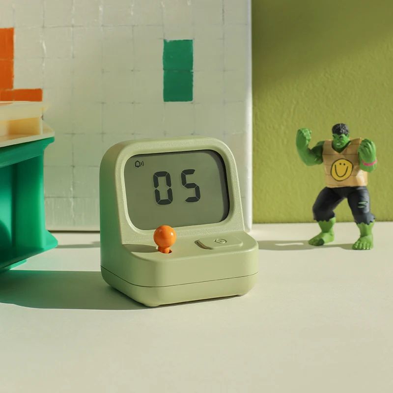 Smart Mini Desktop Alarm Clock – Creative Nostalgic Timer & Snooze Clock
