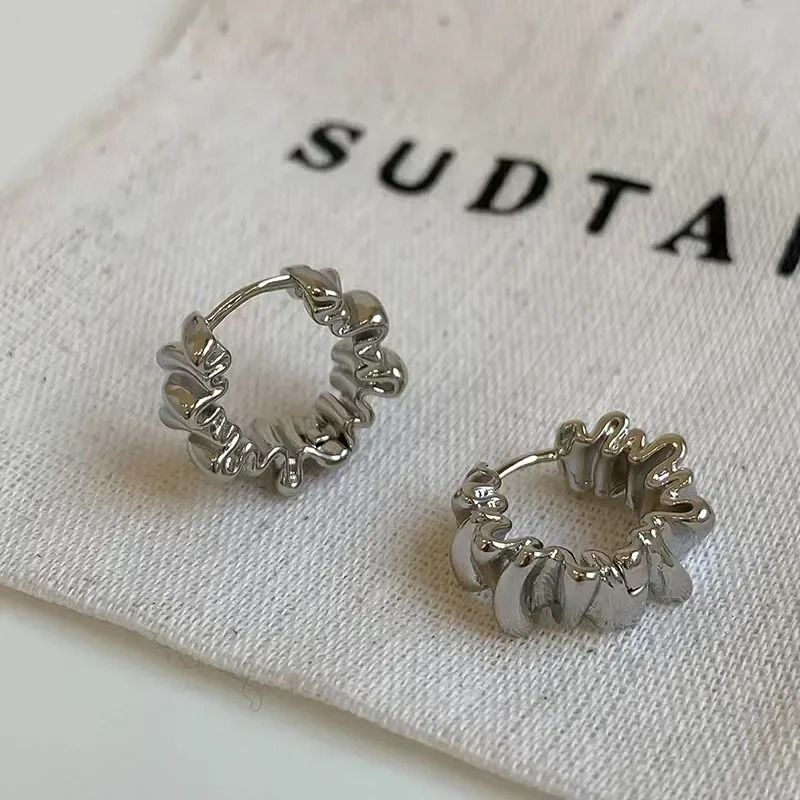 Personality Irregular Wavy Pleated Hoop Earrings