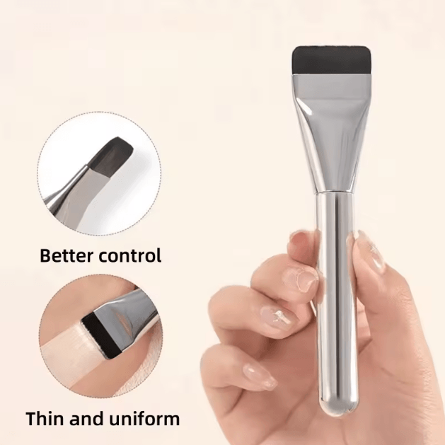 FlawlessLine Ultra Thin Flat Foundation Brush Precision Concealer Makeup Tool