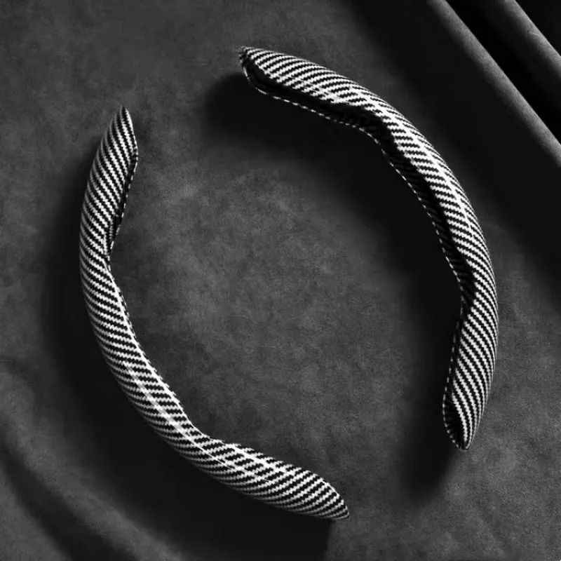 Microfiber Leather Steering Wheel Cover with Carbon Fiber Look