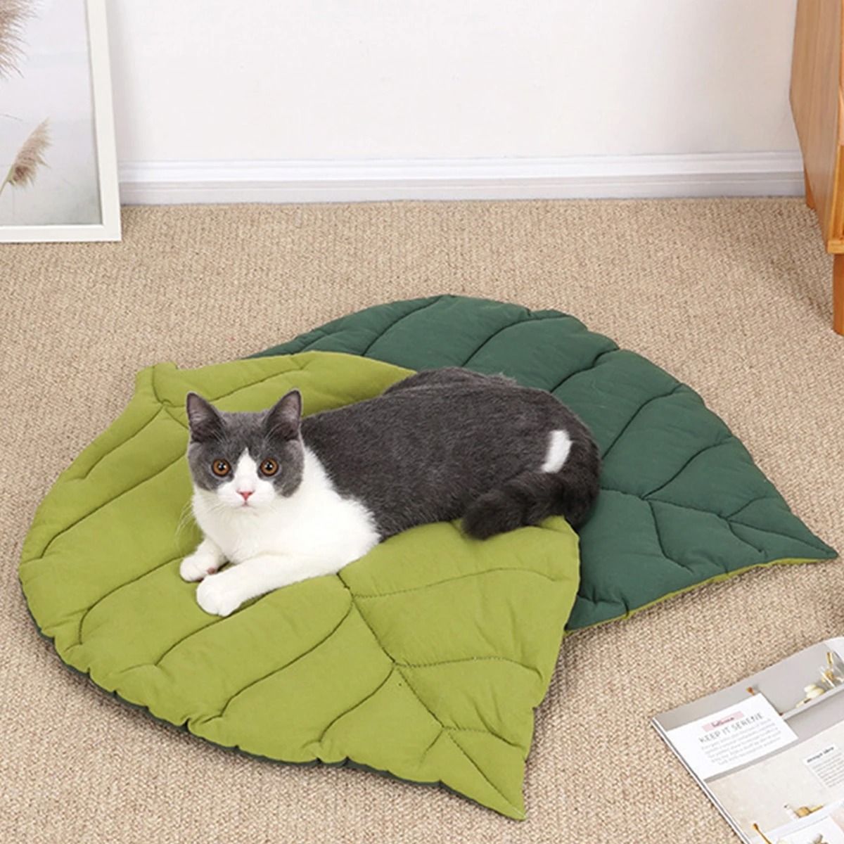Leaf Shaped Double Sided Cat & Dog Nest Mattress