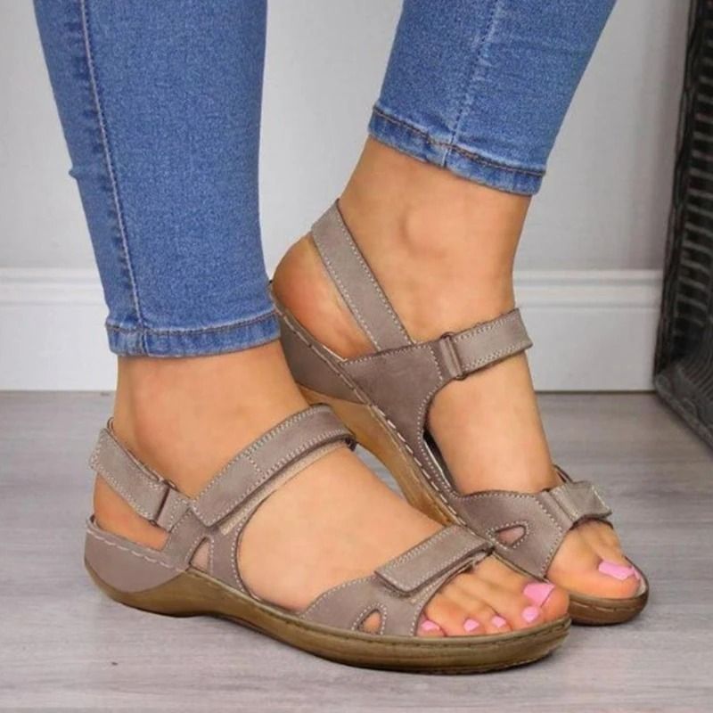 Women Summer Cool Flat Sandals with Open Toe Airflow Design