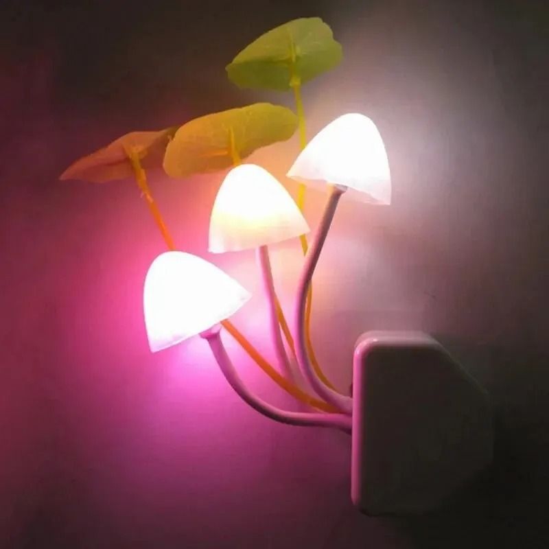Mushroom Night Light with Soft LED Glow and Automatic Sensor