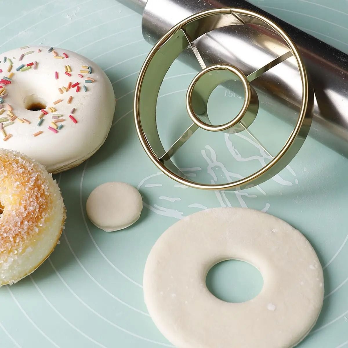 Round Stainless Steel Donut Cutting Mold – Precision Mousse Ring & Cookie Press