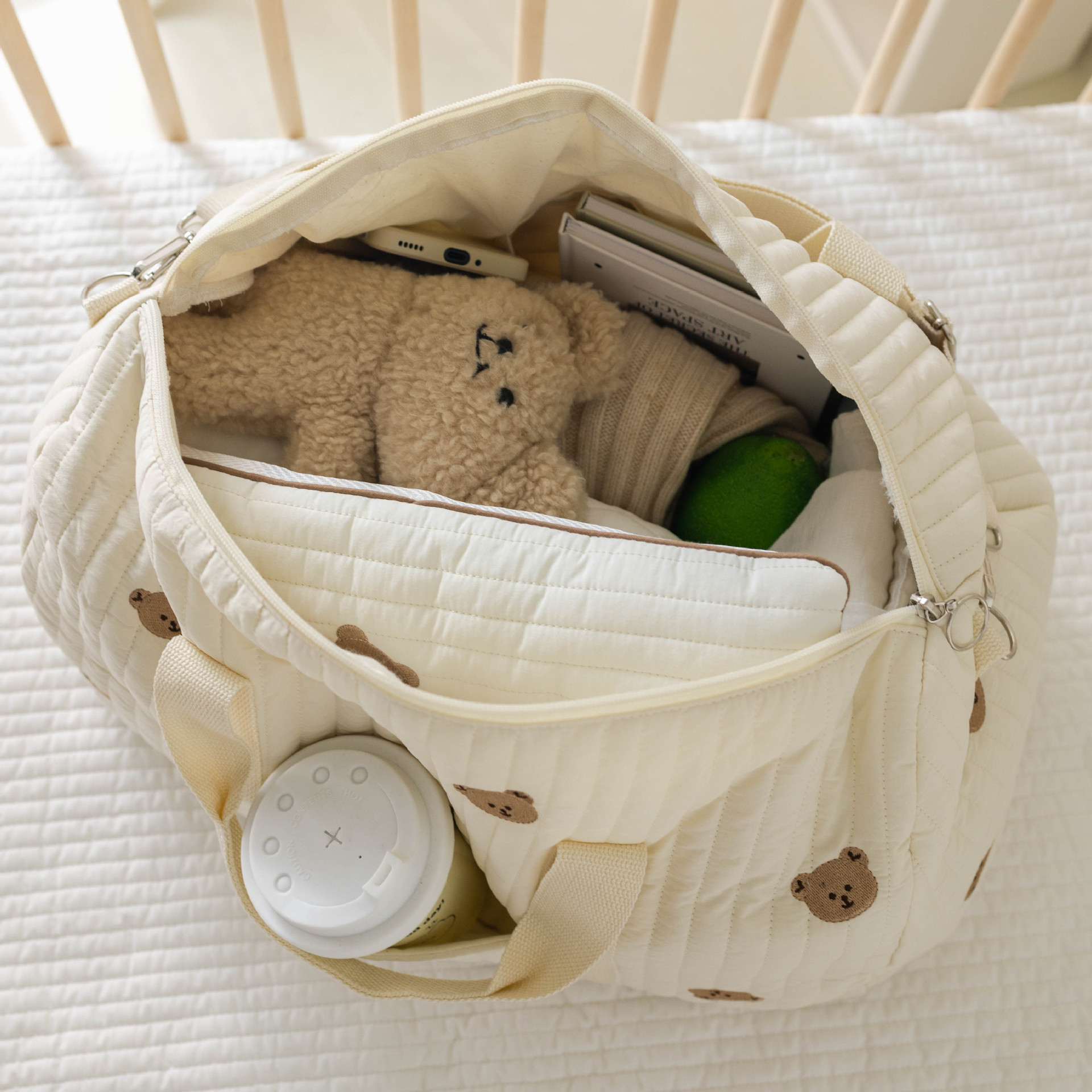Little Bear Embroidered Handheld Shoulder Bag, Cute Cartoon, Large Capacity Mommy Bag for Mother, Baby & Parent-Child