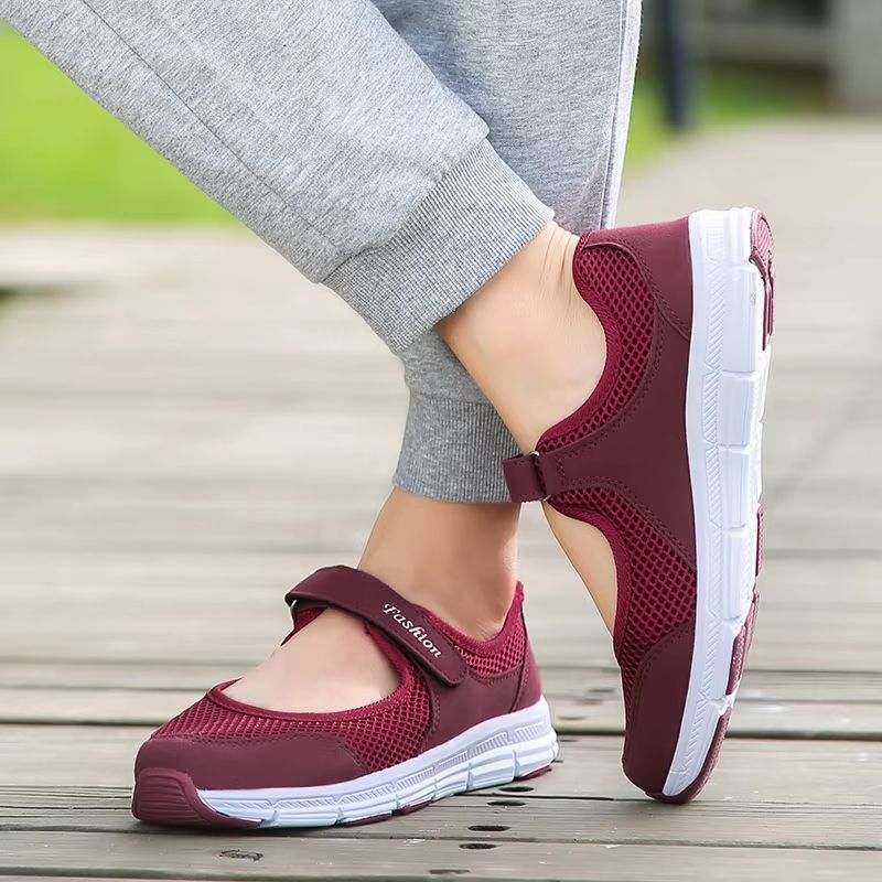 Women's Breathable Vulcanized Mesh Casual Walking Sneakers