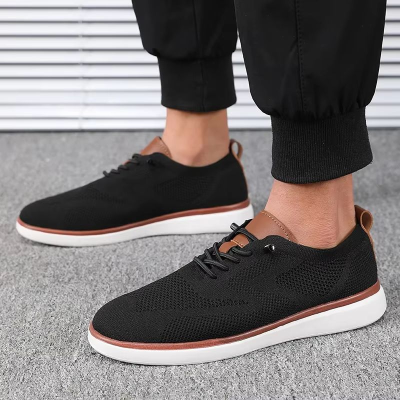 DayStride Lightweight Knitted Walking Shoes