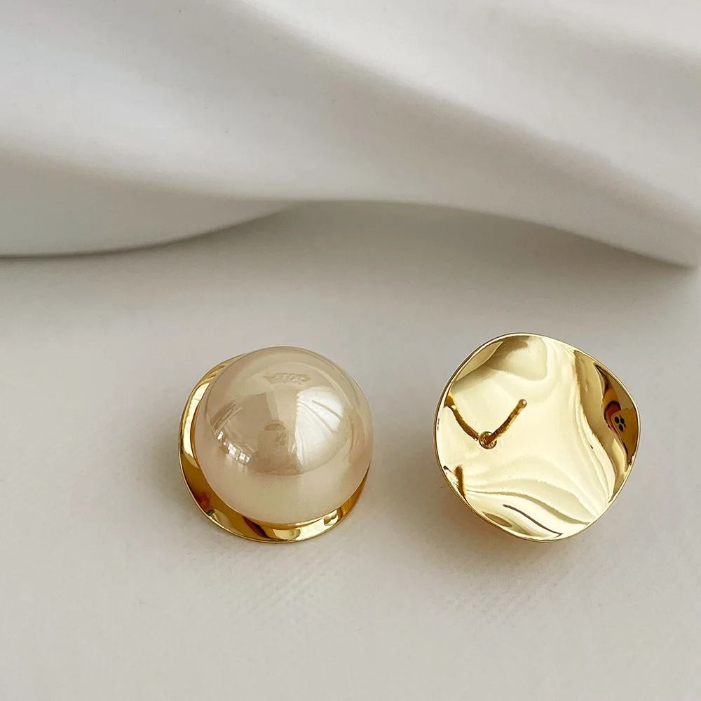 Elegant Gold Tone Pearl Stud Earrings