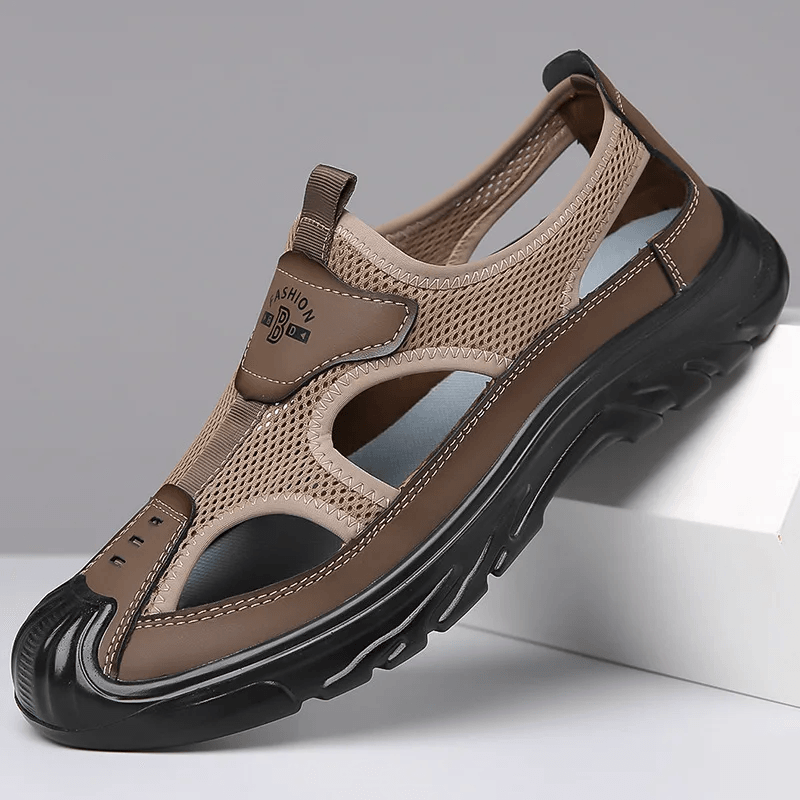 Mens Lightweight Summer Sneakers with Soft Sole and Breathable Mesh