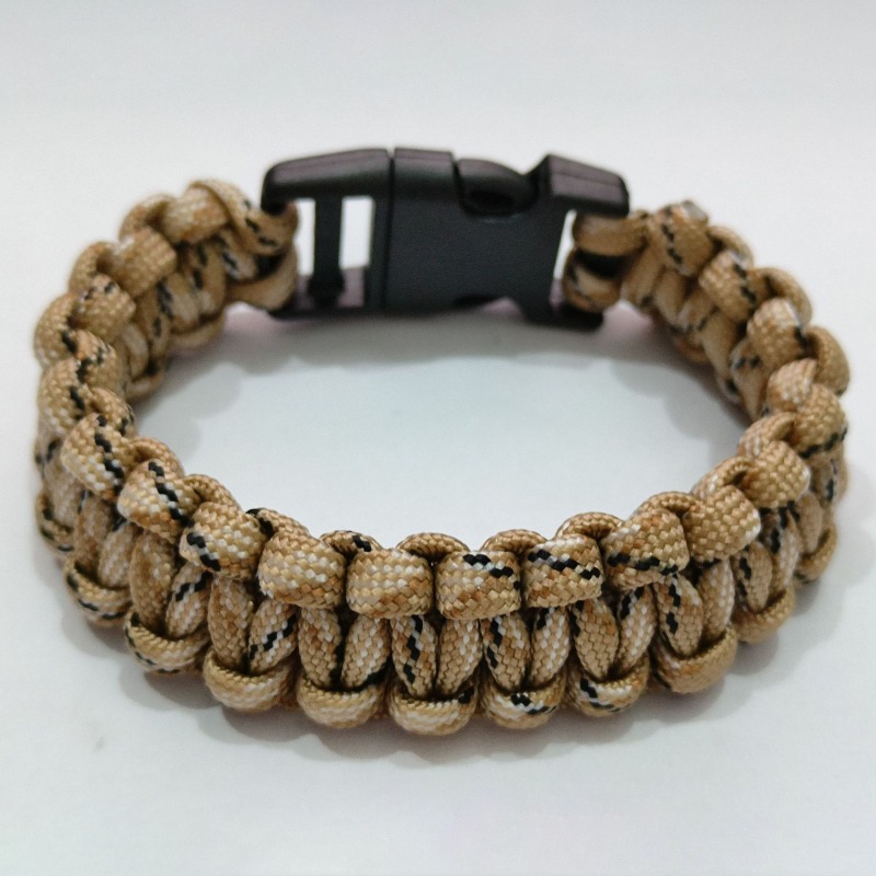All-in-One Survival Bracelet with Fire Starter Compass Whistle Paracord Gear for Outdoor Adventure