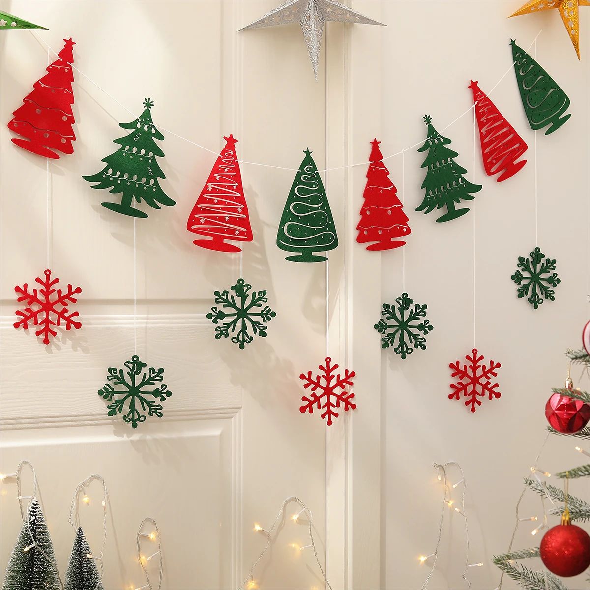 Festive Snowflake Cartoon Christmas Party Decoration Banner & Garland