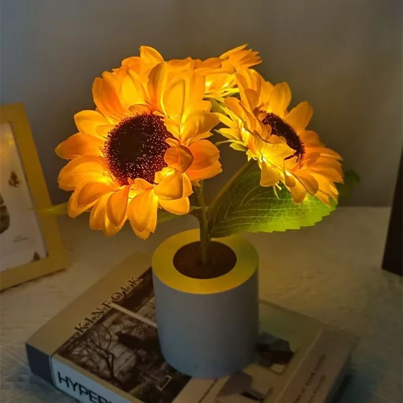 Sunflower LED Night Light – USB Rechargeable Table Lamp for Bedroom, Desktop & Home Decor